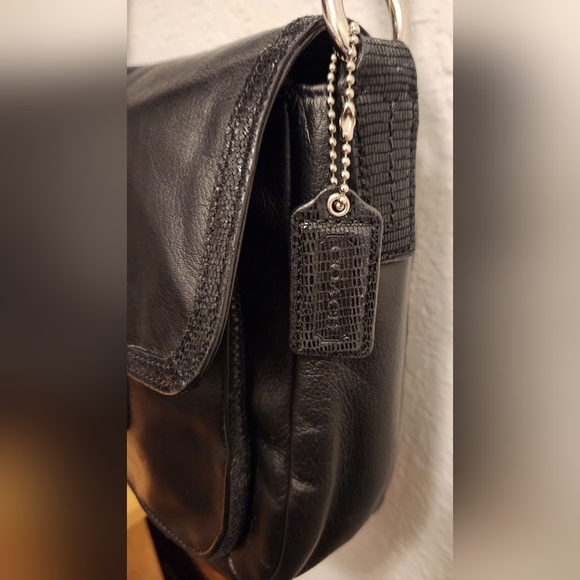 COACH Taylor Leather Flap Shoulder Purse - Picture 5 of 11